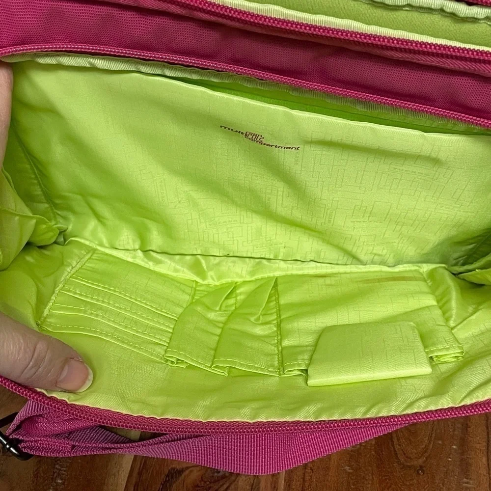 Tucano Hot Pink Laptop Case 14 Inch